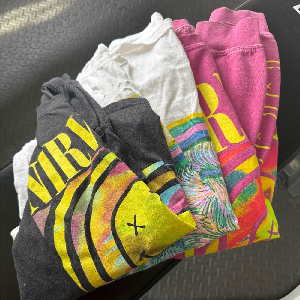 Nirvana Urban Outfitters Oversized Sweatshirt & Tees